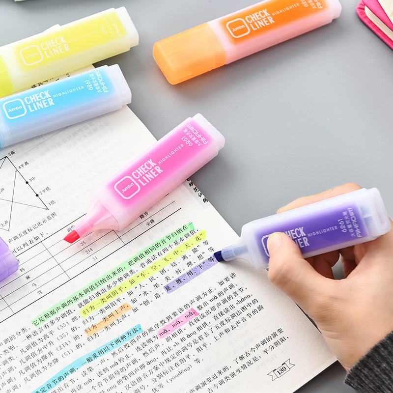 Creative Candy-Colored Highlighters for Students