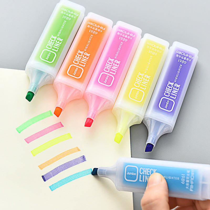 Creative Candy-Colored Highlighters for Students